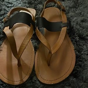 Women’s sandals